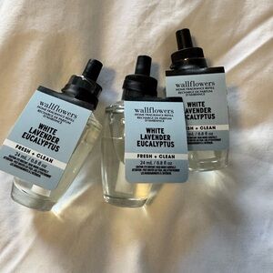 Bath & Body Works White Lavender Eucalyptus Wallflowers